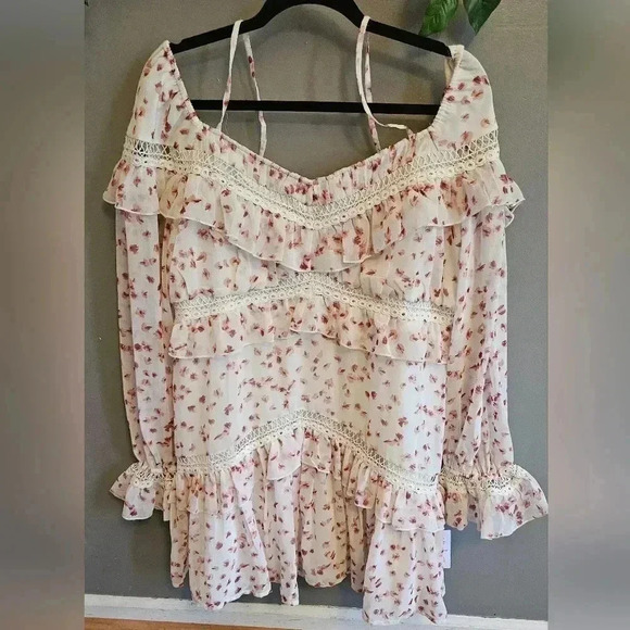 ASOS Designs Tiered Ruffle Floral Cocktail Dress sz 14 NWOT - Picture 2 of 7